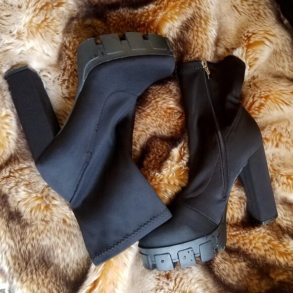 Black Lug Sole Platform Booties Chunky Heel - Picture 1 of 5